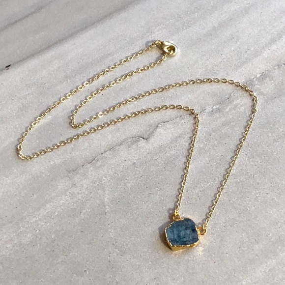 Estrella & Luna Jewelry - Dainty Raw Supemani Gemstone necklace